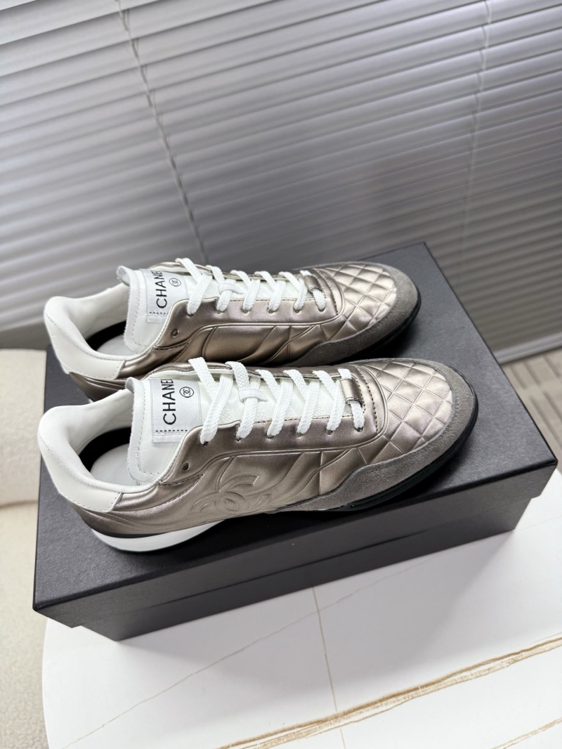 Ch**el sneakers